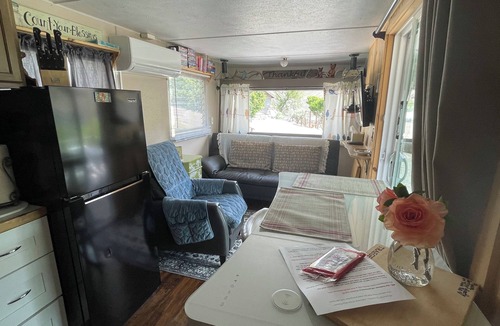 Huntington House | Saint Helens on the Snake River. The Sunflower