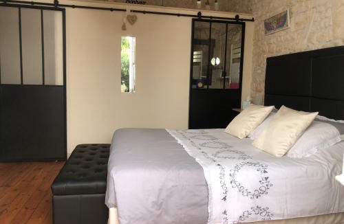 Pons Bed & Breakfast | Saint James House