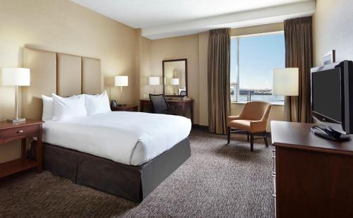 Saint John Hotel | Saint John Harbourfront Hotel