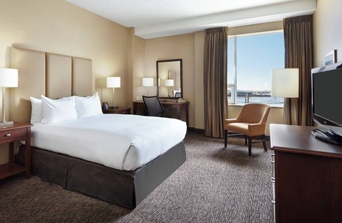 Saint John Hotel | Saint John Harbourfront Hotel