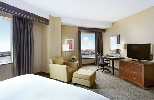 Saint John Hotel | Saint John Harbourfront Hotel