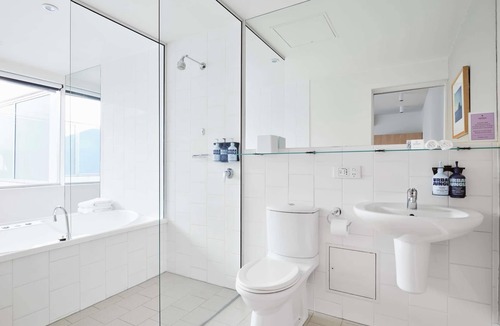 St Kilda Hotel | Saint Kilda Beach Hotel