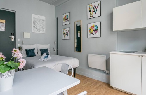 Madeleine Apartment | Saint-Lazare - Opéra : lovely flat for 4