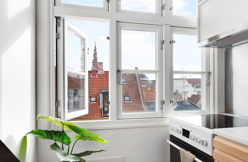 Christianshavn Apartment | Saint - Nice 1-bdr Apt by the Canals