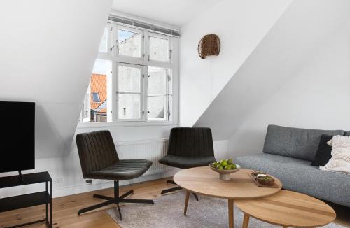 Christianshavn Apartment | Saint - Nice 1-Bdr Apt by the Canals