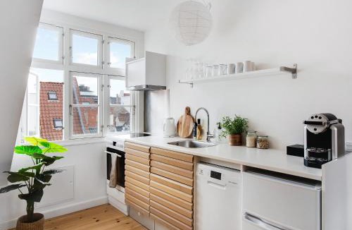 Christianshavn Apartment | Saint - Nice 1-Bdr Apt by the Canals