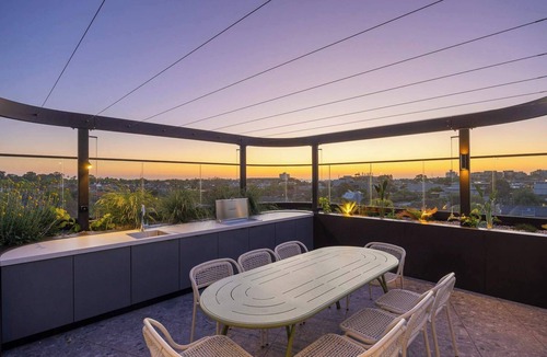 Saint Kilda South Apartment | Saint Noir