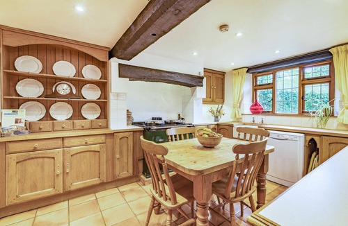 Old Cleeve Cottage | SAINT PANCRAS CHAPEL, pet friendly, with open fire in Williton