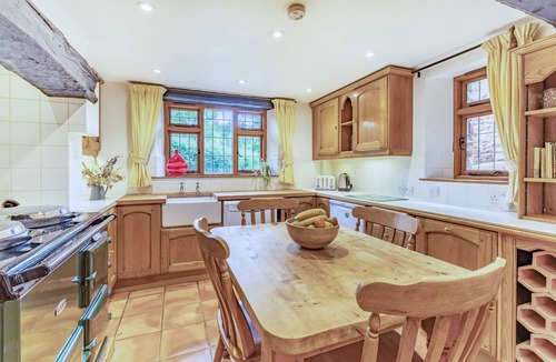 Old Cleeve Cottage | SAINT PANCRAS CHAPEL, pet friendly, with open fire in Williton