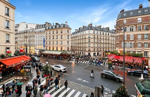 Notre-Dame-des-Champs Apartment | Saint Placide II Suite