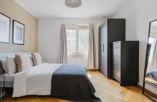 Wipkingen Apartment | Saint Suite Zürich - 90 qm, 3 Schlafzimmer, Balkon & kostenloser Parkplatz