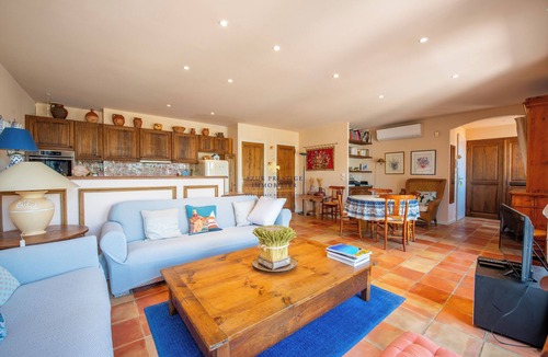 Saint-Tropez City Centre Apartment | Saint-Tropez, Place des Lices