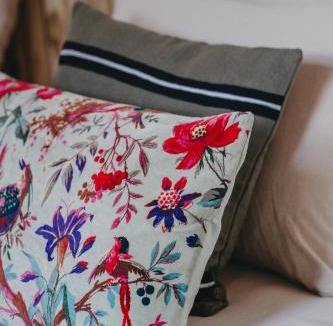 Fargues-Saint-Hilaire Hotel | Sainte Raphine