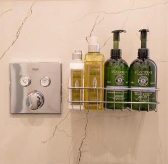 6th Arrondissement Apartment | SaintGermainByCecile - Luxueux 4 pièces AC Perle