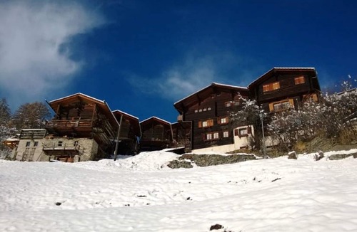 Saint-Jean Apartment | SaintJean/Grimentz (magic pass): Apartment overlooking the snow-covered 4000s