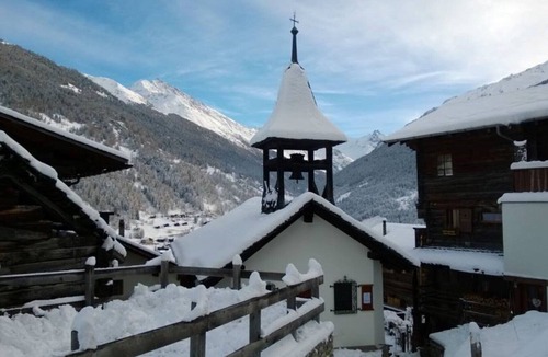 Saint-Jean Apartment | SaintJean/Grimentz (magic pass): Apartment overlooking the snow-covered 4000s