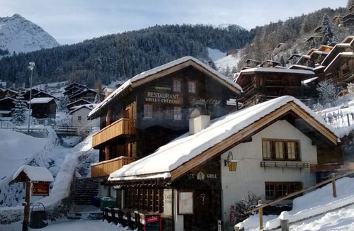 Saint-Jean Apartment | SaintJean/Grimentz (magic pass): Apartment overlooking the snow-covered 4000s