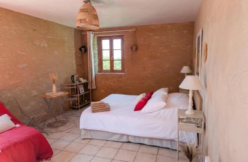 Centres House | Saisonnée - Gîtes, Chambres et Table d'Hôtes