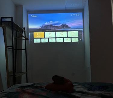 Saint-Quentin Apartment | Sakura Suite - Jacuzzi and Cinema