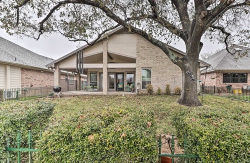 Salado House | Salado Retreat w/Grill & Golf Course Views!