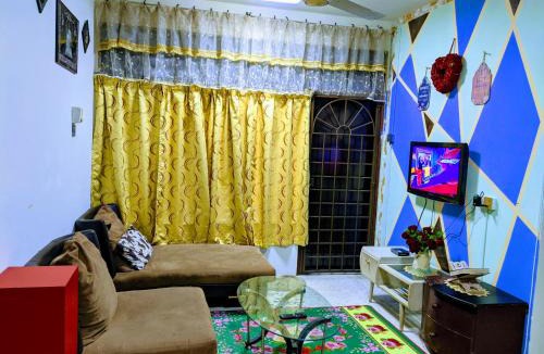 Hulu Selangor Apartment | Salam D'Mawar Homestay