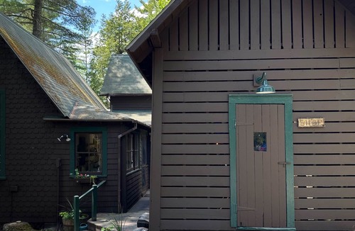 Saranac Lake House | Sale! Labor Day 2026- Private Camp on Upp Saranac Lk-Ideal for Groups/Families