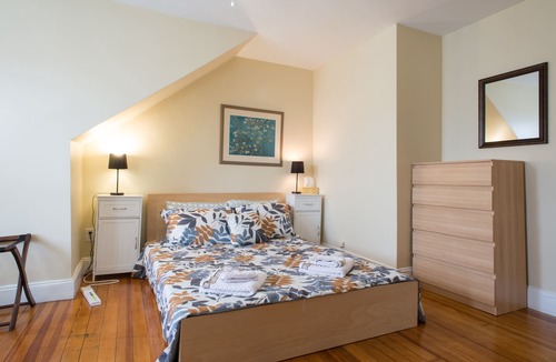 Salem Hotel | Salem 3rd Floor 3Br Apartment
