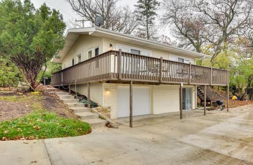Paddock Lake House | Salem Vacation Home w/Dock: Steps to Paddock Lake