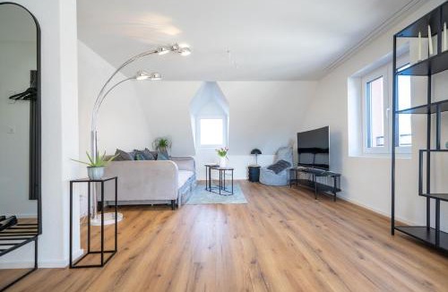 Arbon Apartment | Sali Suite - Modern Attic Stay