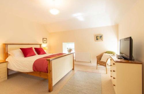 Port Charlotte House | Saligo