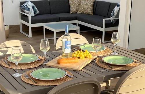 Los Cuarteros Apartment | Salina Rooftop Suite