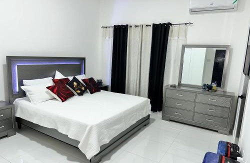 Ponders End Apartment | Salisbury Avenue