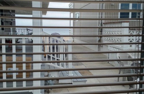 Salisbury Cottage | Salisbury beach Oceanside Cottage