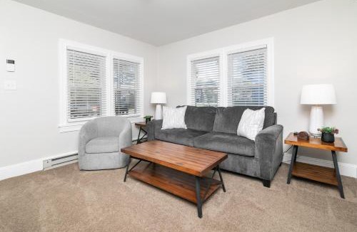 Salisbury House | Salisbury Hideaway