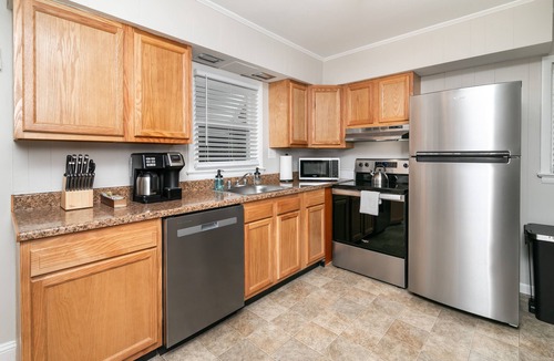 Salisbury House | Salisbury Hideaway