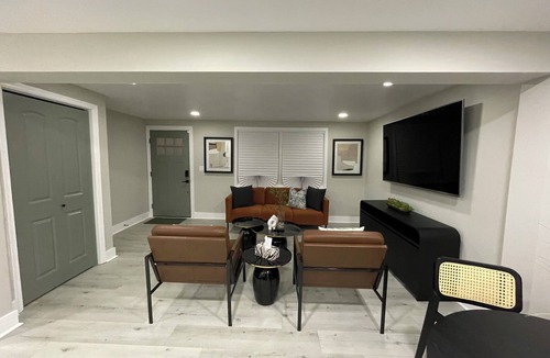 Salisbury House | Salisbury Made Simple A Lovely 3-bedroom house in charming Salisbury