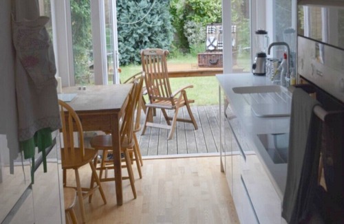 Salisbury House | Salisbury Period Townhouse