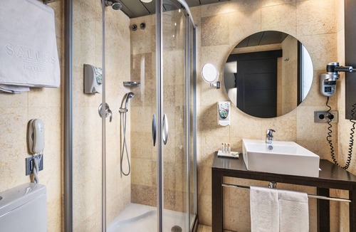 Riudellots de la Selva Hotel | Salles Hotel Aeroport de Girona