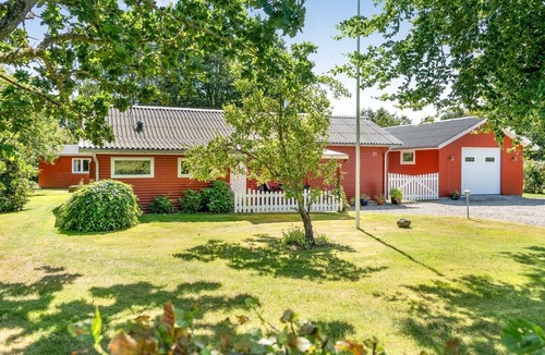 Egense House | "Sallie" - 500m to the fjord by Interhome