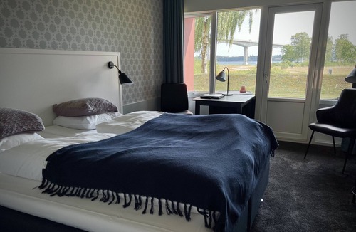 Ronbjerg Hotel | Sallingsund Færgekro