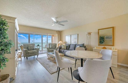 Bonita Springs House | Sally's Dolphin Way Condo