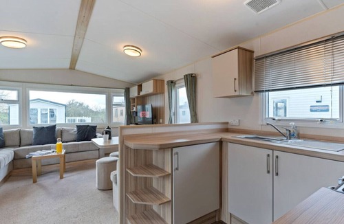 Dogdyke Cabin | Sally's Superior Stay