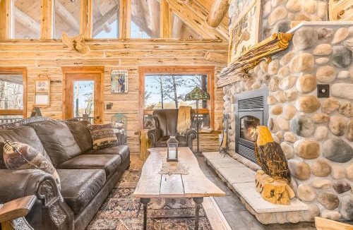 Thompsonville House | Salmon Run