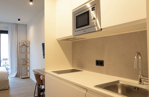 Tremp Apartment | Salon Suites Tremp