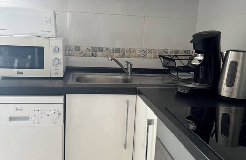 Salou City Centre Apartment | Salou center atico face plage3CH 2db 2WC air conditioning elevator parking wifi last minute