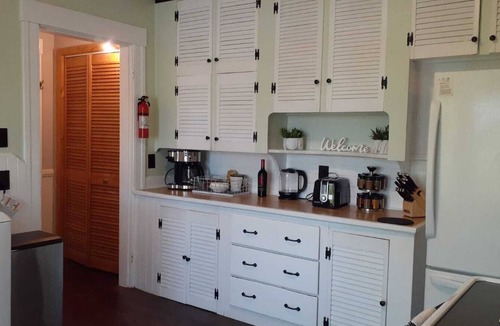 Forest Grove Apartment | SalsVista 2nd Floor Corner Apt