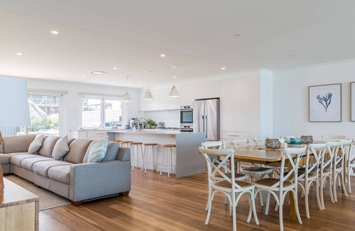 Mollymook Beach House | Salt and Light Mollymook