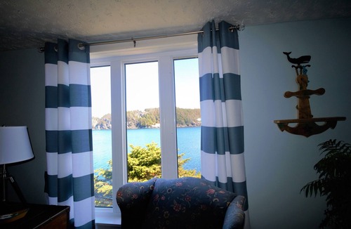 Salt Harbour House | Salt harbor cottage