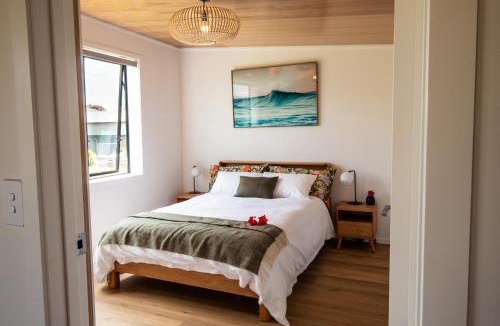 Wainui House | Salt Guesthouse