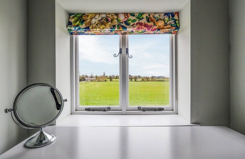 Berkeley Cottage | Salt House - UK43012